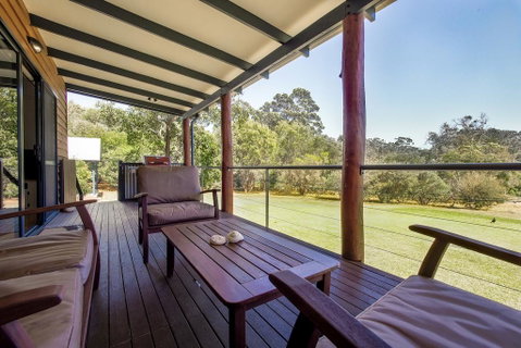 Chalet On Percheron - Accommodation Rockhampton 3