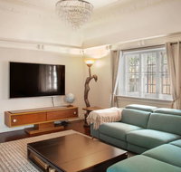 Chic 2 Bedroom Ground Floor Apartment In Trendy New Farm - Accommodation Rockhampton