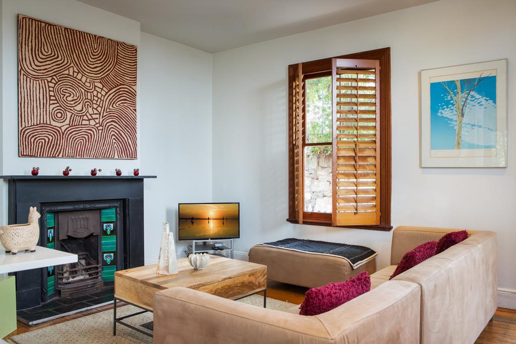 Balmain East NSW Accommodation Rockhampton