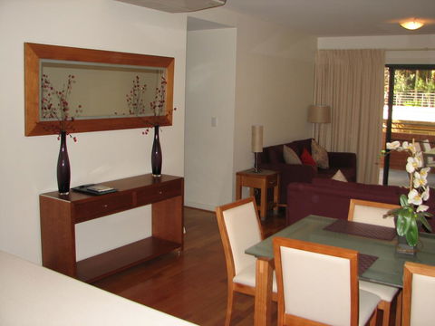 City Escape In Adelaides East End - Accommodation Rockhampton 3