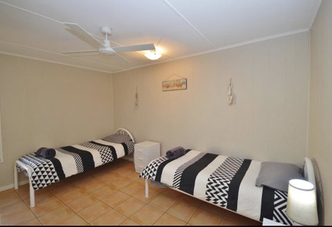 Claires Place - Accommodation Rockhampton 0