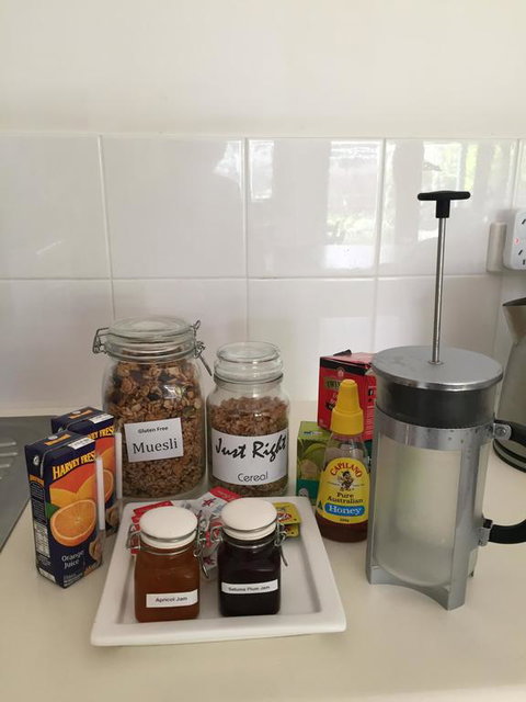 Clarevale Cottage B&B - Accommodation Rockhampton 3