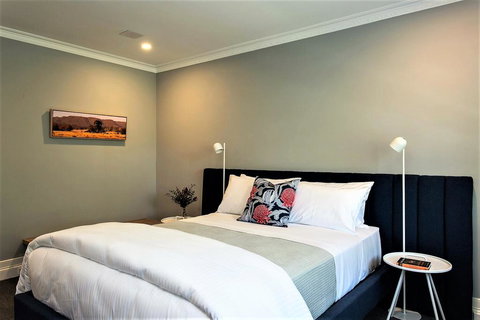 Closeburn House - Accommodation Rockhampton 2