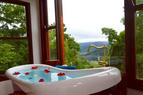 Clouds Serenity - Accommodation Rockhampton 1