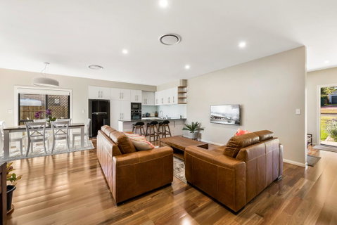 Cohoe - Accommodation Rockhampton 1