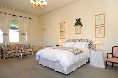 Colhurst House - Accommodation Rockhampton 3