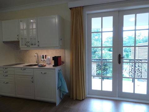 Colin's Garden - Accommodation Rockhampton 1