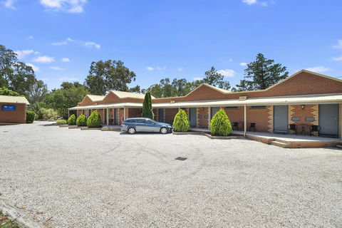 Comfort Inn Coach & Bushmans - Accommodation Rockhampton 2
