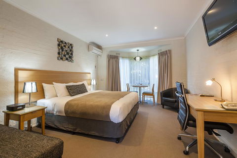 Comfort Inn Coach & Bushmans - Accommodation Rockhampton 1