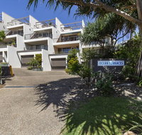 Comfortable  stylish with rooftop spa - Accommodation Rockhampton