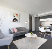 Complete Host Wrap Apartments - Accommodation Rockhampton