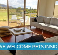 Contemporary Golf Course Frontage 3BR - Accommodation Rockhampton