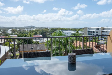 Coolum Beach 3 Level Townhouse Private Rooftop Terrace Spa Overlooking Mount Coolum - Accommodation Rockhampton 1