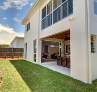 Coolum Street 41 Dicky Beach - Accommodation Rockhampton