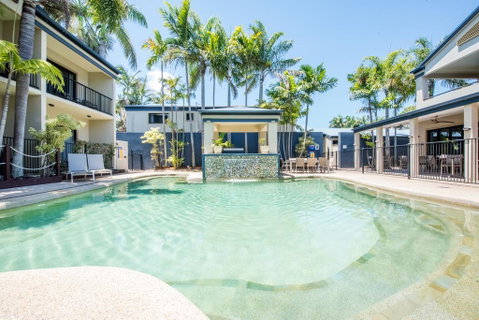 Coral Cay Resort - Accommodation Rockhampton 0