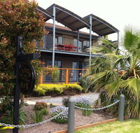 Corinella On The Esplanade Bed  Breakfast - Accommodation Rockhampton