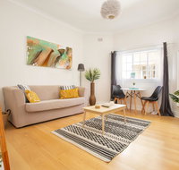 Cosy Couples Haven 10 Min Walk from Bondi Beach - Accommodation Rockhampton
