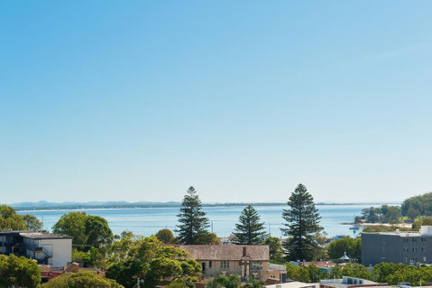 Cote D'Azur Resort - Accommodation Rockhampton 0
