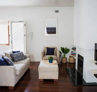 Cottesloe Beach Villa With Large Courtyard Sleeps 4 - Accommodation Rockhampton