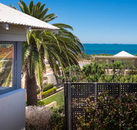 Cottesloe Executive Beach House - Accommodation Rockhampton