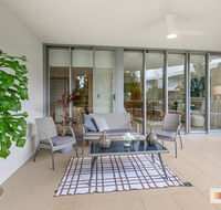 COTTON BEACH 85 - PRIVATE Mid Floor APARTMENT - Accommodation Rockhampton