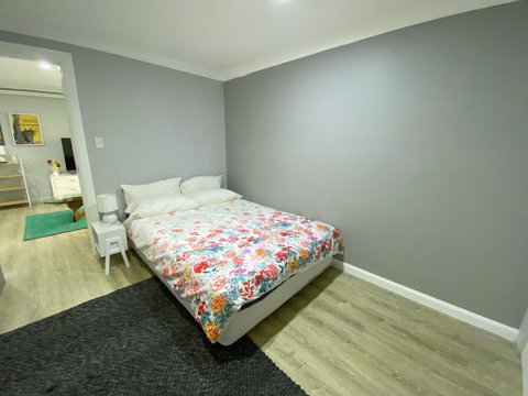 Cozy Inner West City Hideaway - Accommodation Rockhampton 3