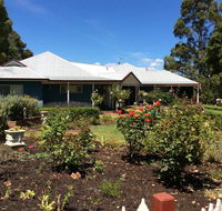 Crabapple Lane - Accommodation Rockhampton