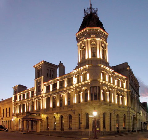 Craig's Royal Hotel - Accommodation Rockhampton 1