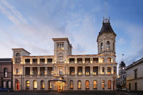 Craig's Royal Hotel - Accommodation Rockhampton 0