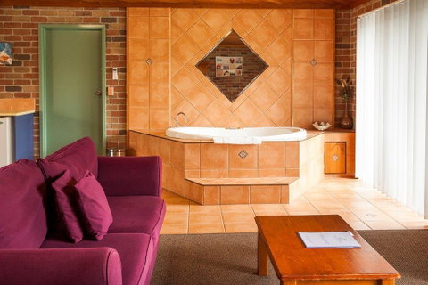 Crescent Head Resort & Conference Centre - Accommodation Rockhampton 2