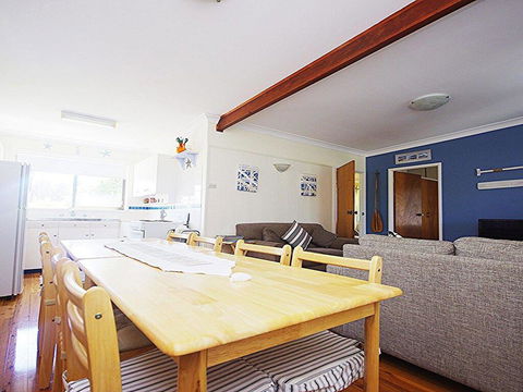 Culburra Sea Stay - Beach And Shop An Easy Walk - Accommodation Rockhampton 3