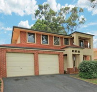 Cutmore Cottages - Meurants Manor - Accommodation Rockhampton