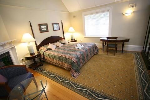 Darcy's Hotel - Accommodation Rockhampton 3