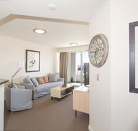 Darling Harbour Executive - Accommodation Rockhampton