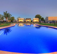 DC on the Lake - Accommodation Rockhampton