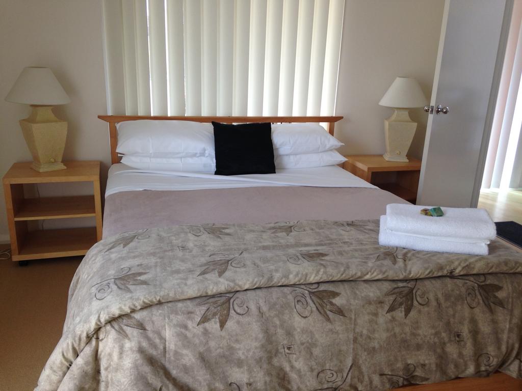 Collingwood Park WA Accommodation Rockhampton