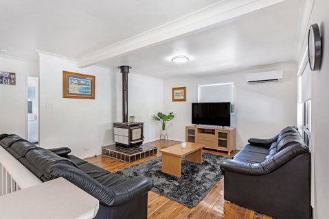 Dirigeree Street, 4 - Accommodation Rockhampton 0