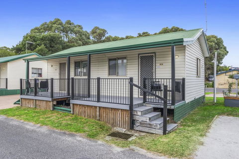 Discovery Parks - Coogee Beach - Accommodation Rockhampton 0