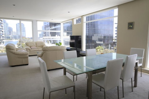 Docklands Luxury Penthouse Right Above The District Docklands - Accommodation Rockhampton 0