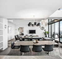 DreamHost at Dock 5 Sub-Penthouse - Accommodation Rockhampton