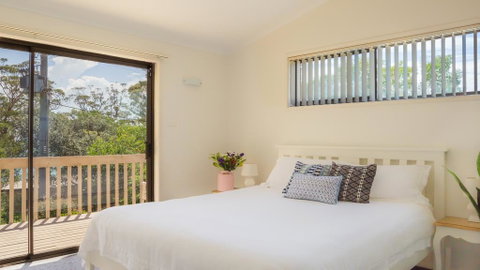 Driftwood Beachfront @ Vincentia - Accommodation Rockhampton 3
