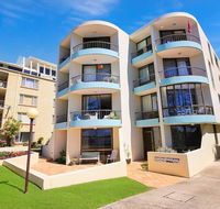 Eastbourne U4 80 Esplanade Golden Beach - Accommodation Rockhampton