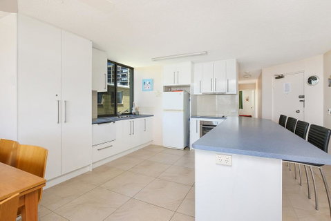 Eastbourne U6, 80 Esplanade. Golden Beach - Accommodation Rockhampton 1