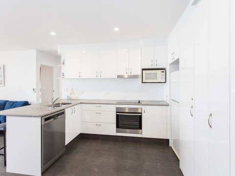 Ebbtide 22 - Accommodation Rockhampton 2