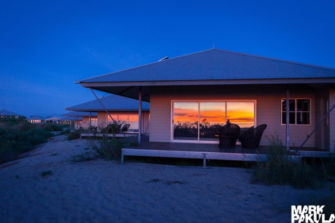Eco Beach Resort - Accommodation Rockhampton 3
