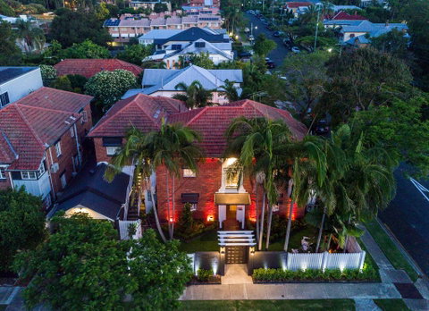 Edward Lodge - Accommodation Rockhampton 0
