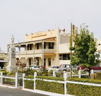 Eureka Hotel / Rainbow Brewery - Accommodation Rockhampton
