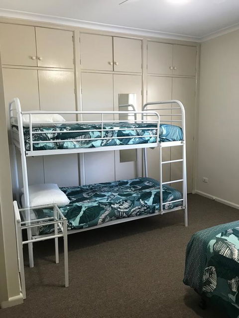 Fairway Lodge Motel - Accommodation Rockhampton 1