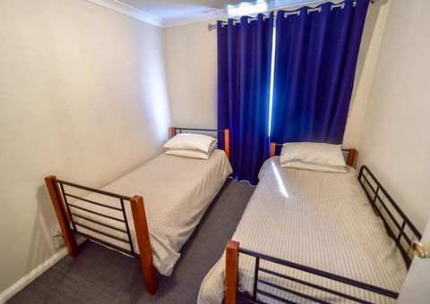 Family Breaks - Accommodation Rockhampton 1