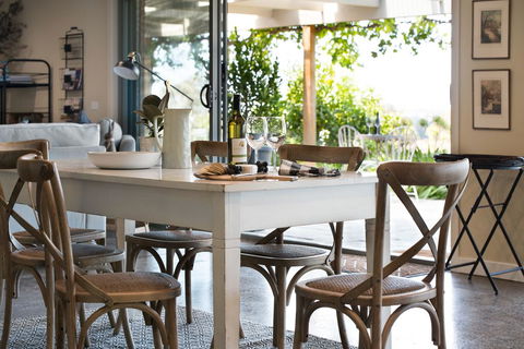 Farmer Smith Estate - Sunrise Retreat - Accommodation Rockhampton 2